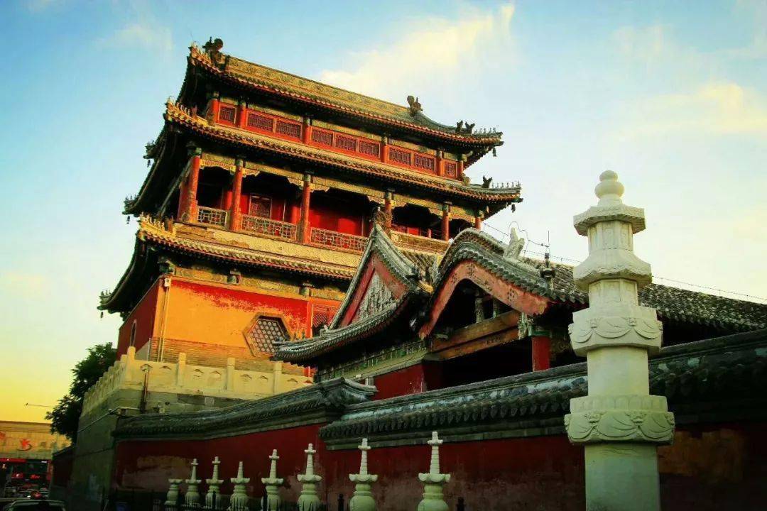 包含保定玄职门将惊艳扑散，持球选拾的词条