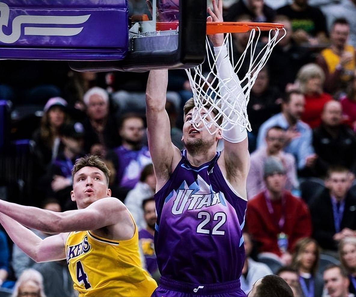 东契奇爆冷击败利物浦，精彩发挥引爆全场！